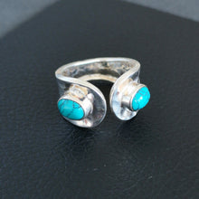 Charger l&#39;image dans la galerie, Bague indienne en argent turquoise Kareena
