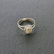 Charger l&#39;image dans la galerie, Bague en argent 925 citrine Jyothi
