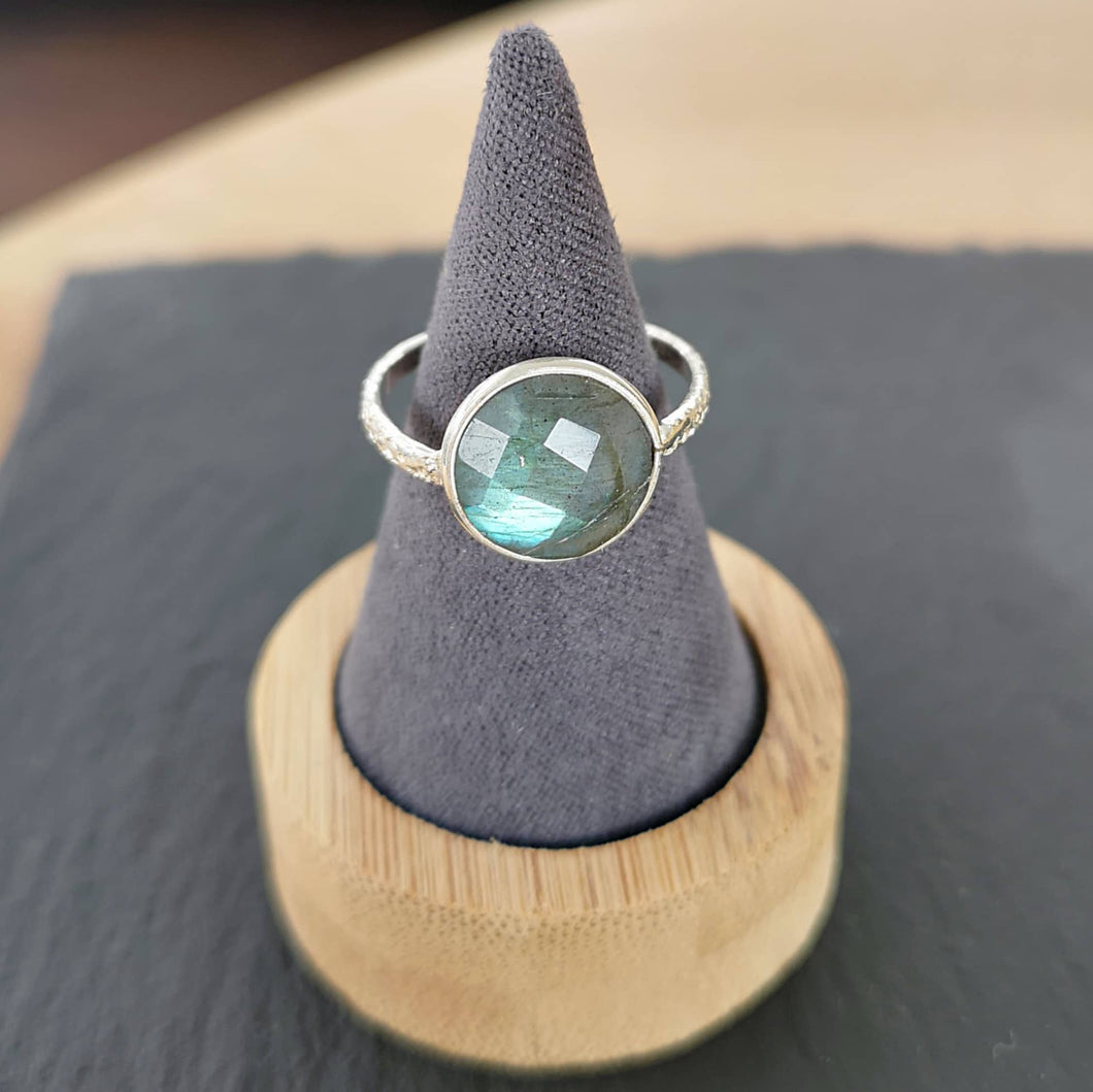 Bague en argent 925 labradorite Prerna