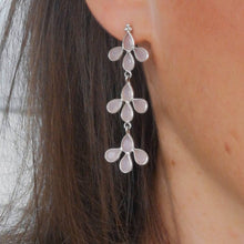 Charger l&#39;image dans la galerie, Boucles d&#39;oreilles argent quartz rose Jia
