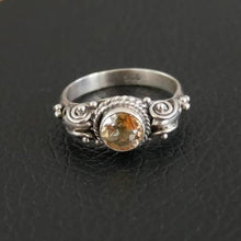 Charger l&#39;image dans la galerie, Bague en argent citrine Jaipur
